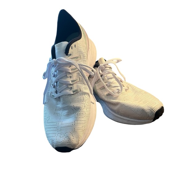 Nike Zoom athletic shoe - Picture 1 of 11